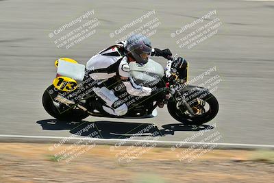 media/May-31-2025-Classic Track Day (Sat) [[da23ab3028]]/Group A/Session 4 (Turns 4 and 6)/
